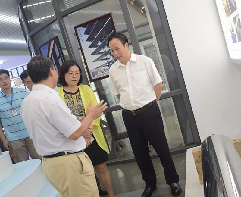 1555492771915126.jpg 4.jpg