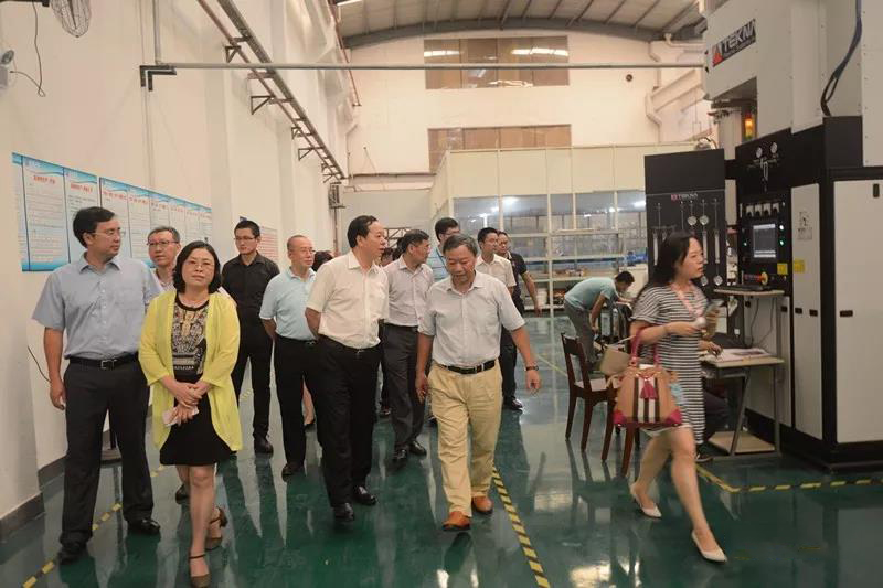 1555492801385644.jpg 9.jpg